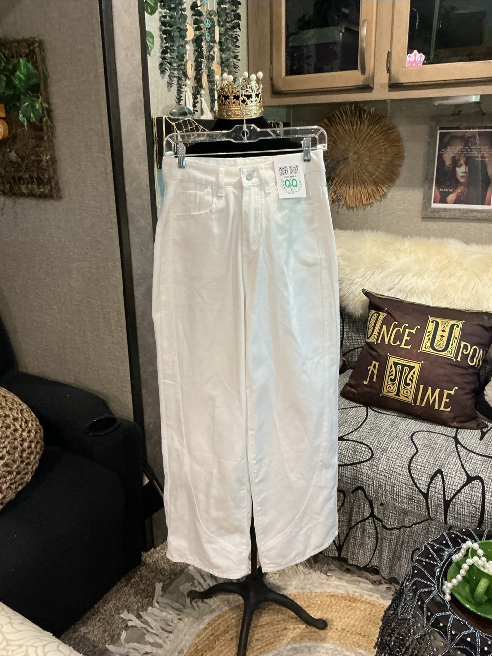 White Wide-Leg High-Rise Pants